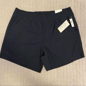 Old Navy Mid-Rise StretchTech Performance Shorts